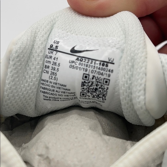 WMNS Nike Air Max Oketo - Picture 10 of 10